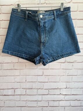 Universal Thread High-Rise Denim Jean Shorts‎ - Blue